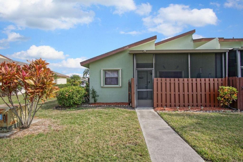1732 W Sanderling Lane, Unit 1, Fort Pierce, FL 34982 Photo