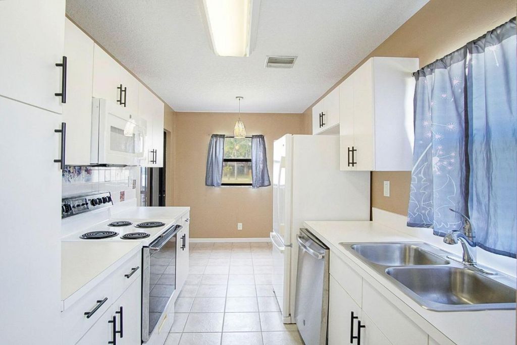 1732 W Sanderling Lane, Unit 1, Fort Pierce, FL 34982 Photo