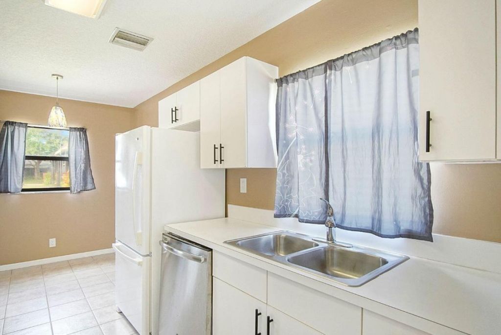 1732 W Sanderling Lane, Unit 1, Fort Pierce, FL 34982 Photo