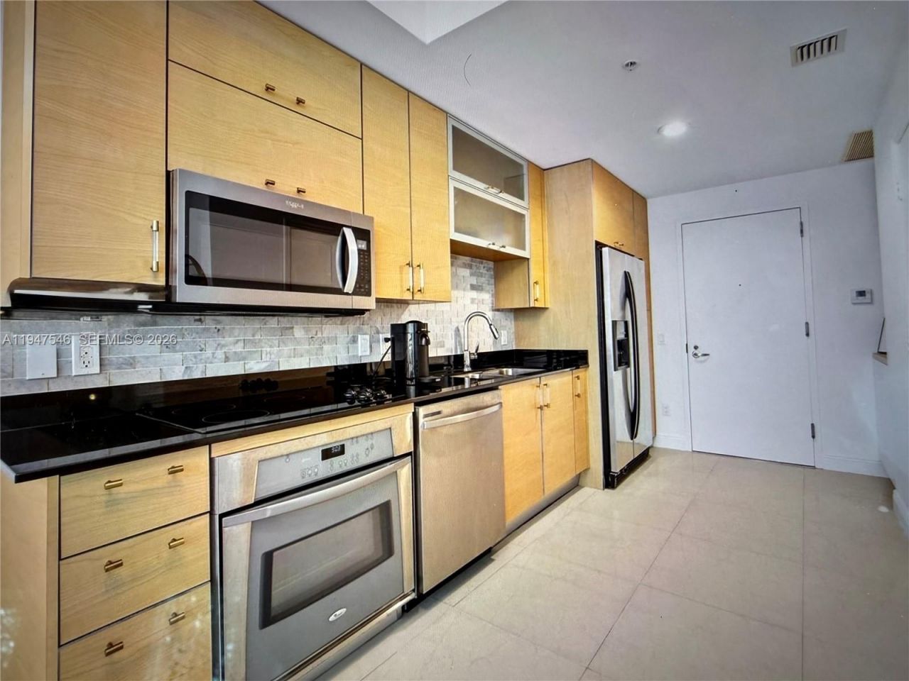 60 SW 13th St , Unit 3214, Miami, FL 33130 Photo