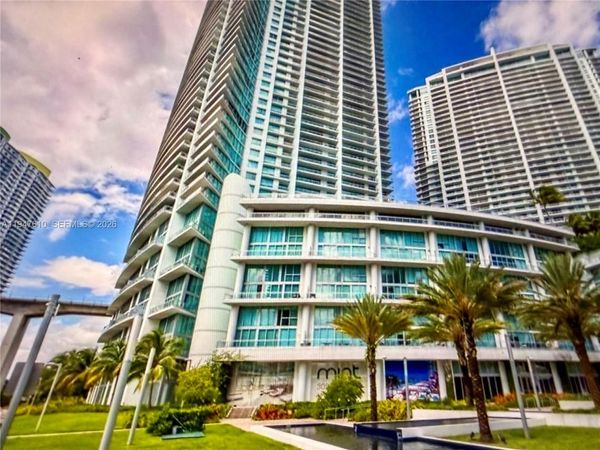92 SW 3rd St , Unit 4709, Miami, FL 33130