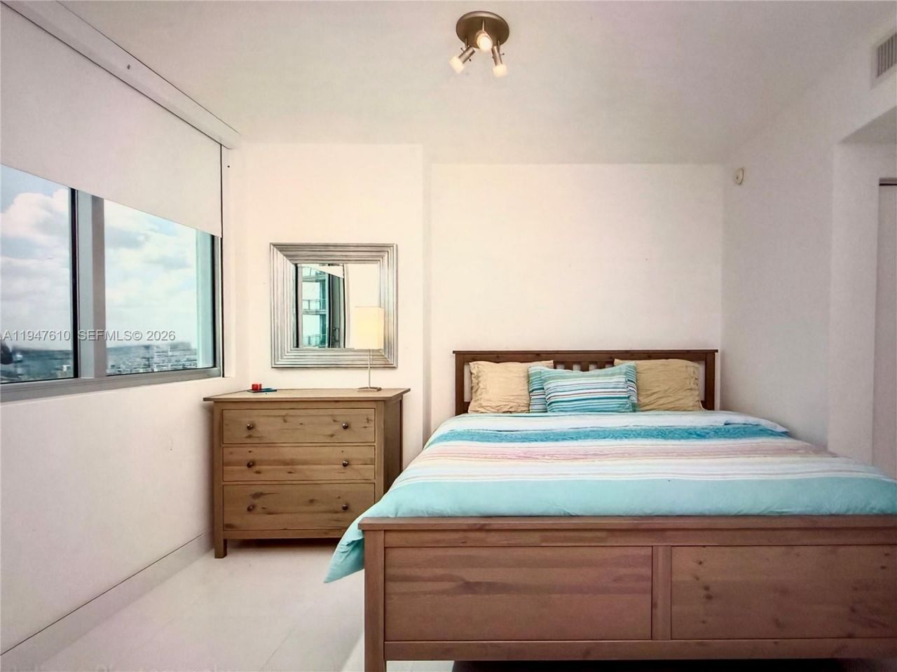 92 SW 3rd St , Unit 4709, Miami, FL 33130 Photo