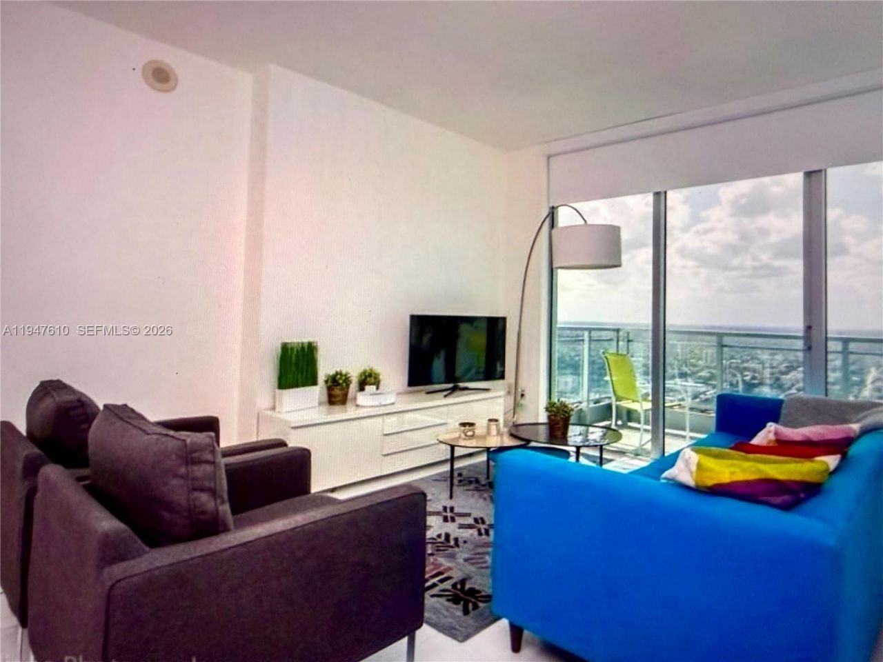 92 SW 3rd St , Unit 4709, Miami, FL 33130 Photo
