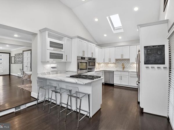 6101 SWANSEA STREET, BETHESDA, MD 20817