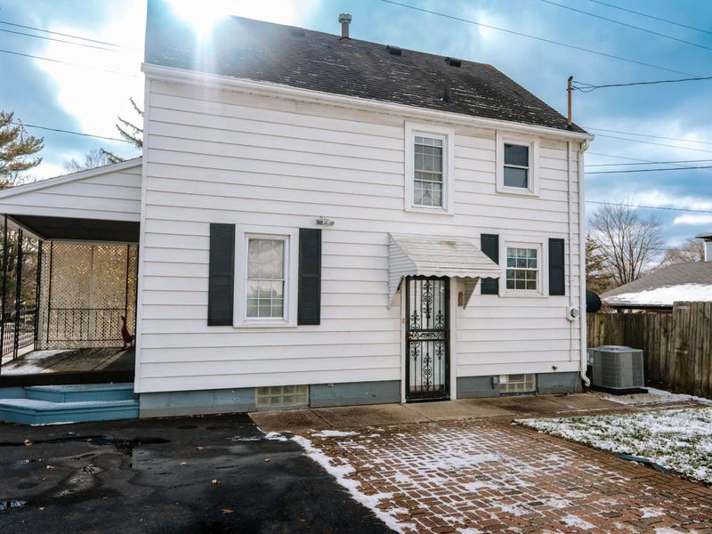 820 W 1st Street, Springfield, OH 45504 Photo 6