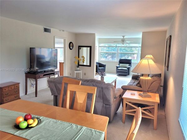 9861 Sunrise Lakes Blvd , Unit 310, Sunrise, FL 33322