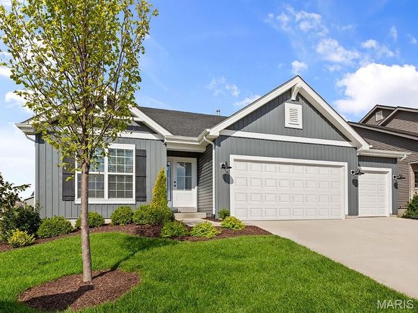 211 Windmill View Drive, O'Fallon, MO 63385