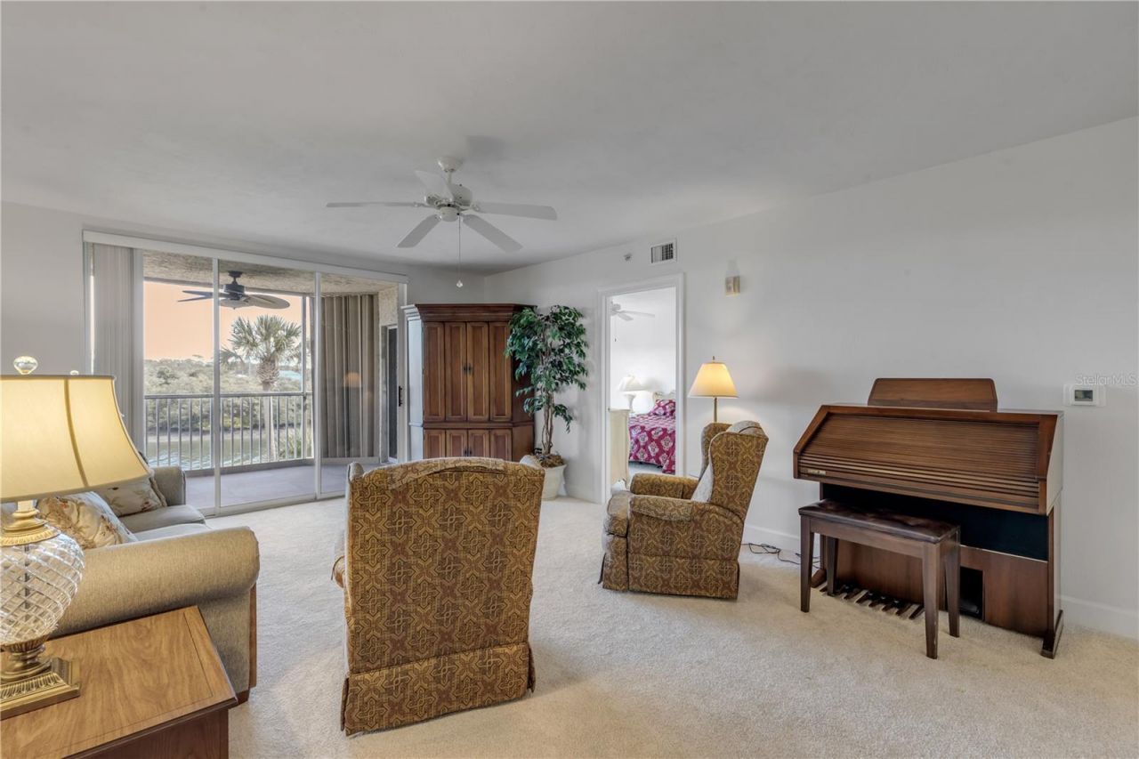 426 Bouchelle Drive, Unit 202, New Smyrna Beach, FL 32169 Photo