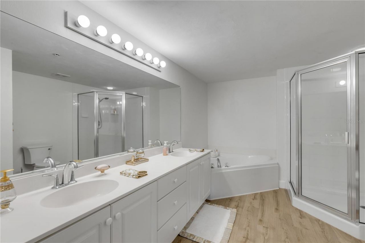 426 Bouchelle Drive, Unit 202, New Smyrna Beach, FL 32169 Photo