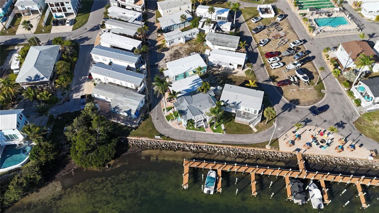 2601 Gulf Drive N, Lot #B14, Bradenton Beach, FL 34217 Photo