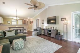 629 Blue Stem Dr. photo 4