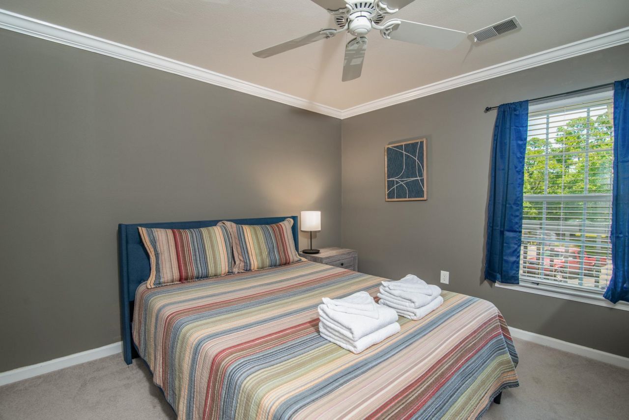 629 Blue Stem Dr. Photo 33