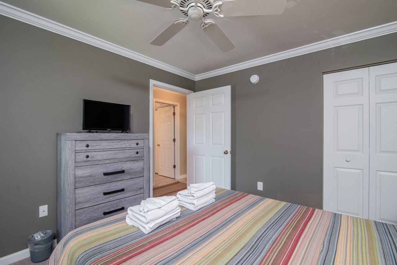 629 Blue Stem Dr. Photo 9