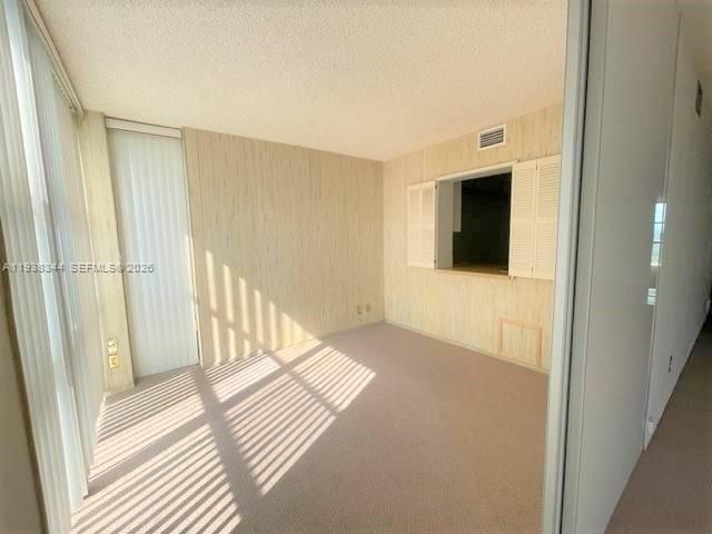 1000 Parkview Dr, Unit 1023, Hallandale Beach, FL 33009 Photo