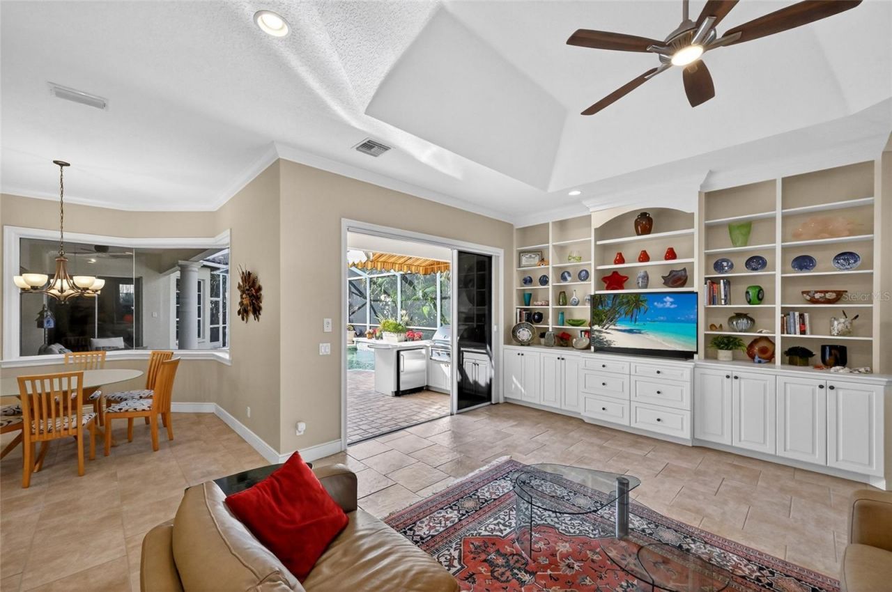 404 Partridge Circle, Sarasota, FL 34236 Photo