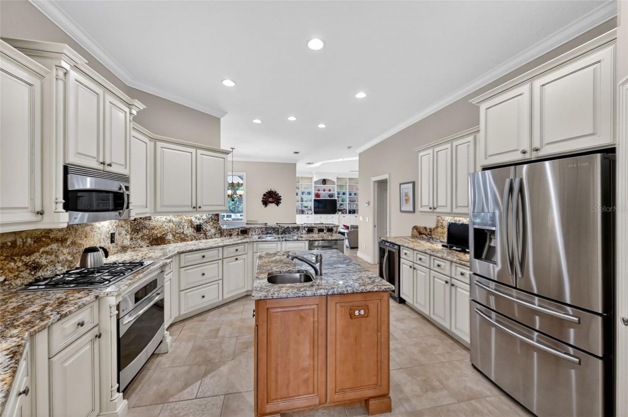 404 Partridge Circle, Sarasota, FL 34236 Photo