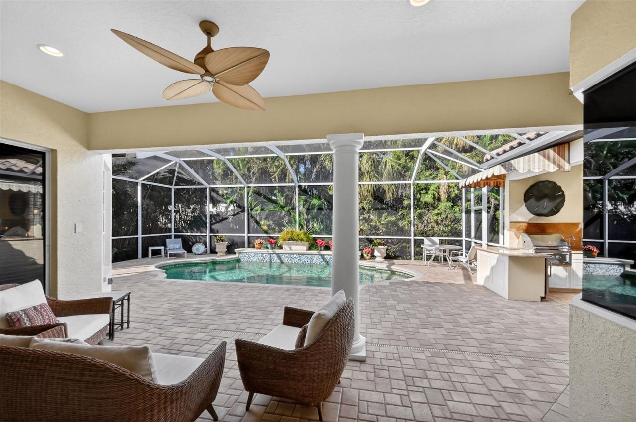 404 Partridge Circle, Sarasota, FL 34236 Photo