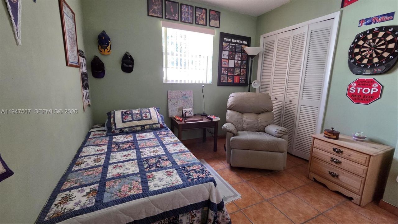 11933 SW 196th Ter, Miami, FL 33177 Photo