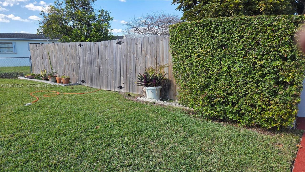 11933 SW 196th Ter, Miami, FL 33177 Photo