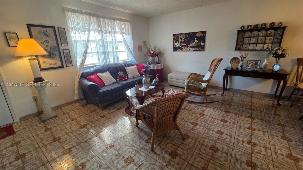 11933 SW 196th Ter, Miami, FL 33177 Photo