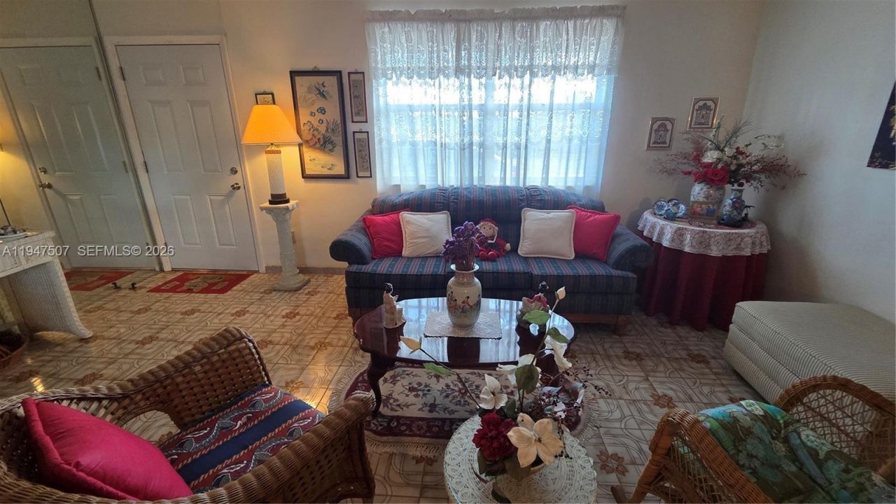 11933 SW 196th Ter, Miami, FL 33177 Photo