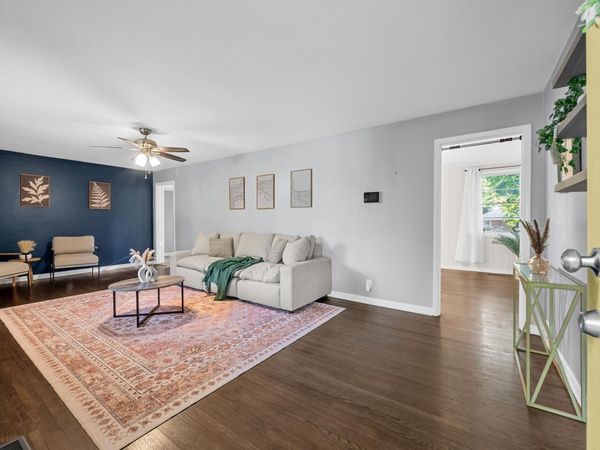 102 Preston Dr, Clarksville, TN 37042