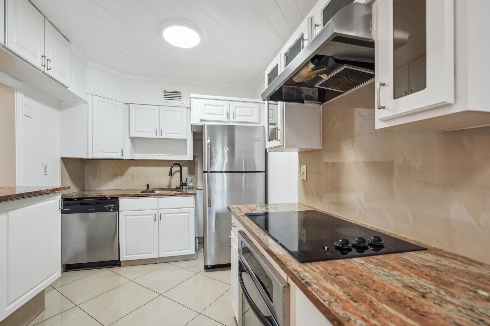 2878 Donnelly Drive, Unit 106, Lake Worth, FL 33462 Photo