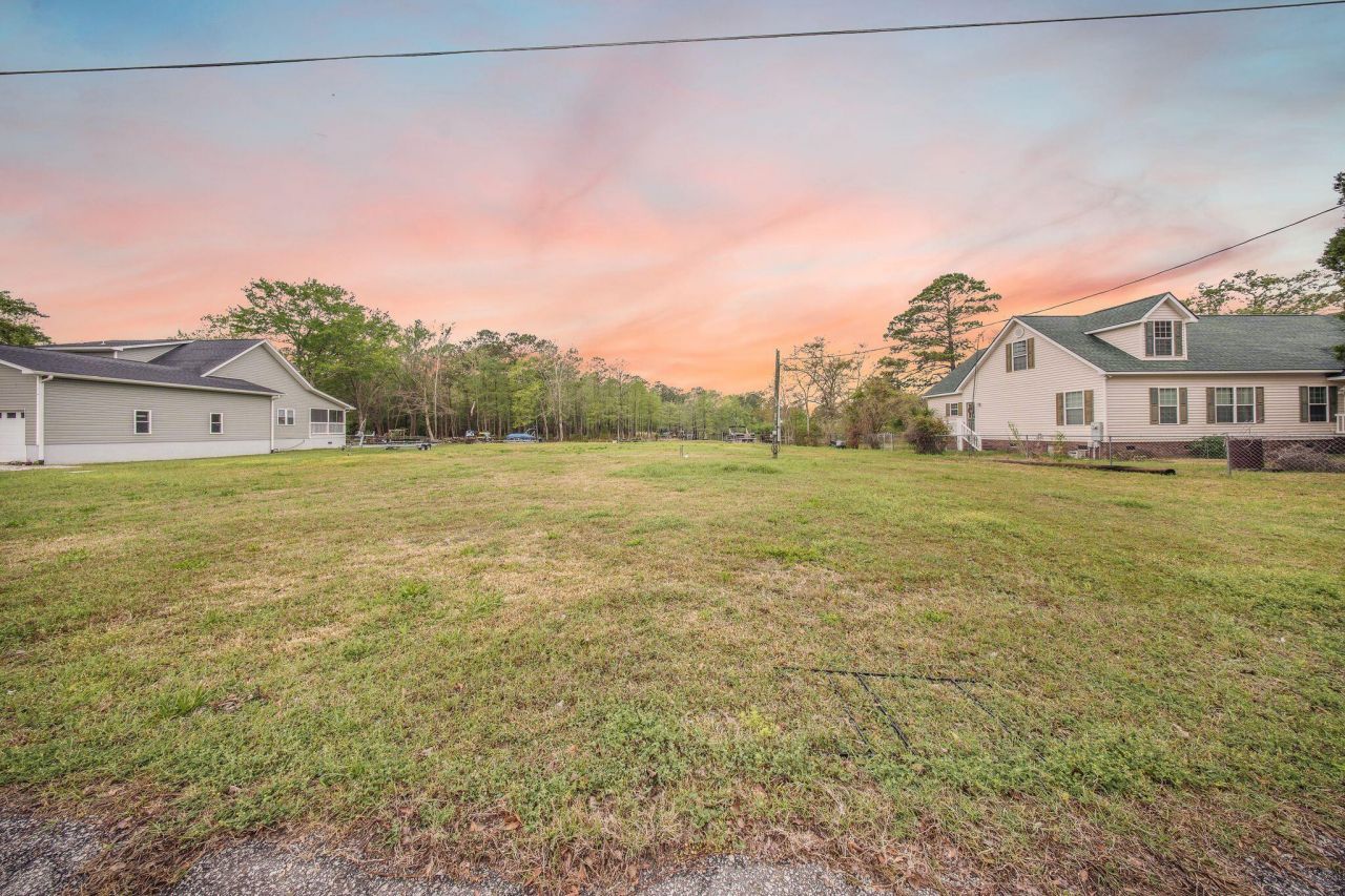 111 Jacks Lane Photo 11