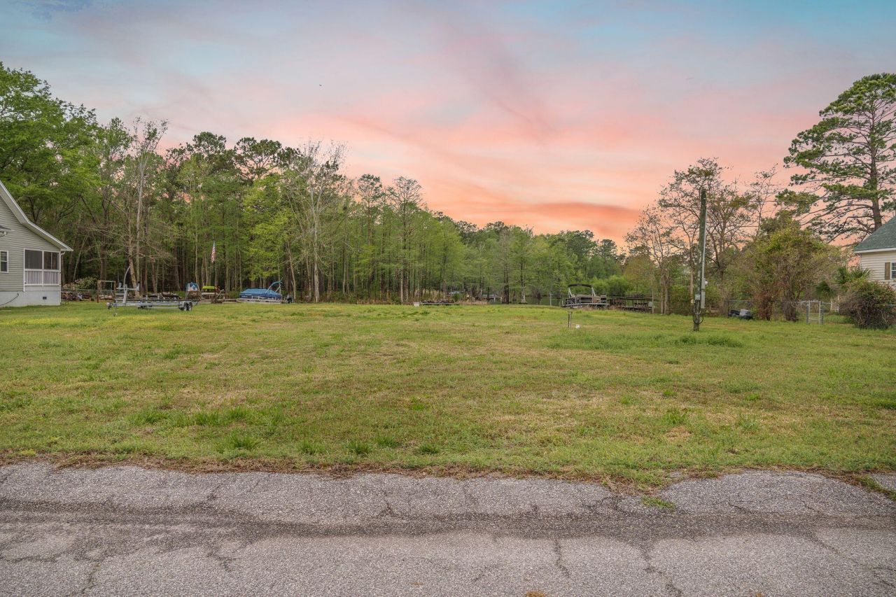 111 Jacks Lane Photo 16