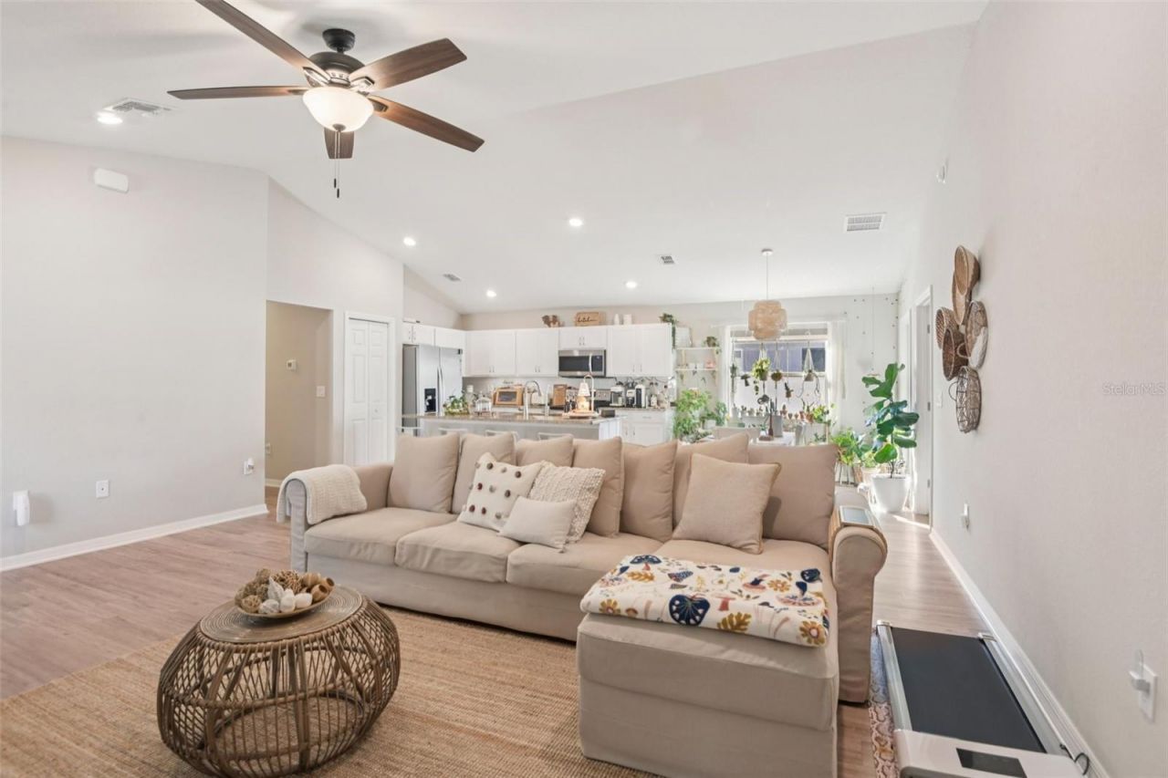 523 Valentina Lane, Auburndale, FL 33823 Photo