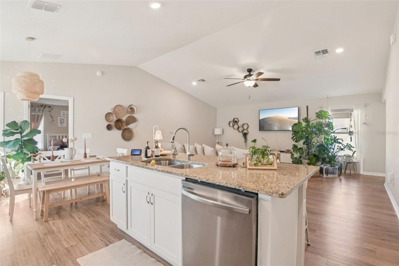 523 Valentina Lane, Auburndale, FL 33823 Photo