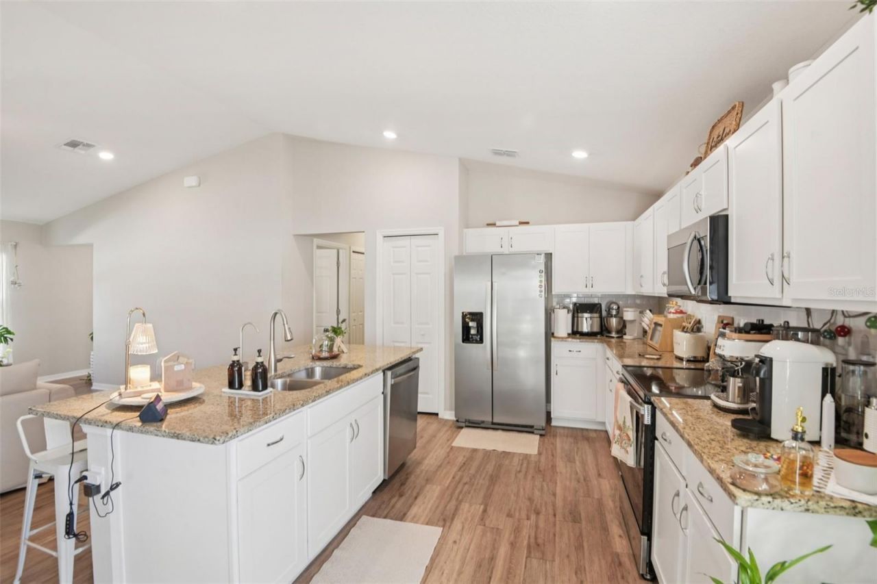 523 Valentina Lane, Auburndale, FL 33823 Photo