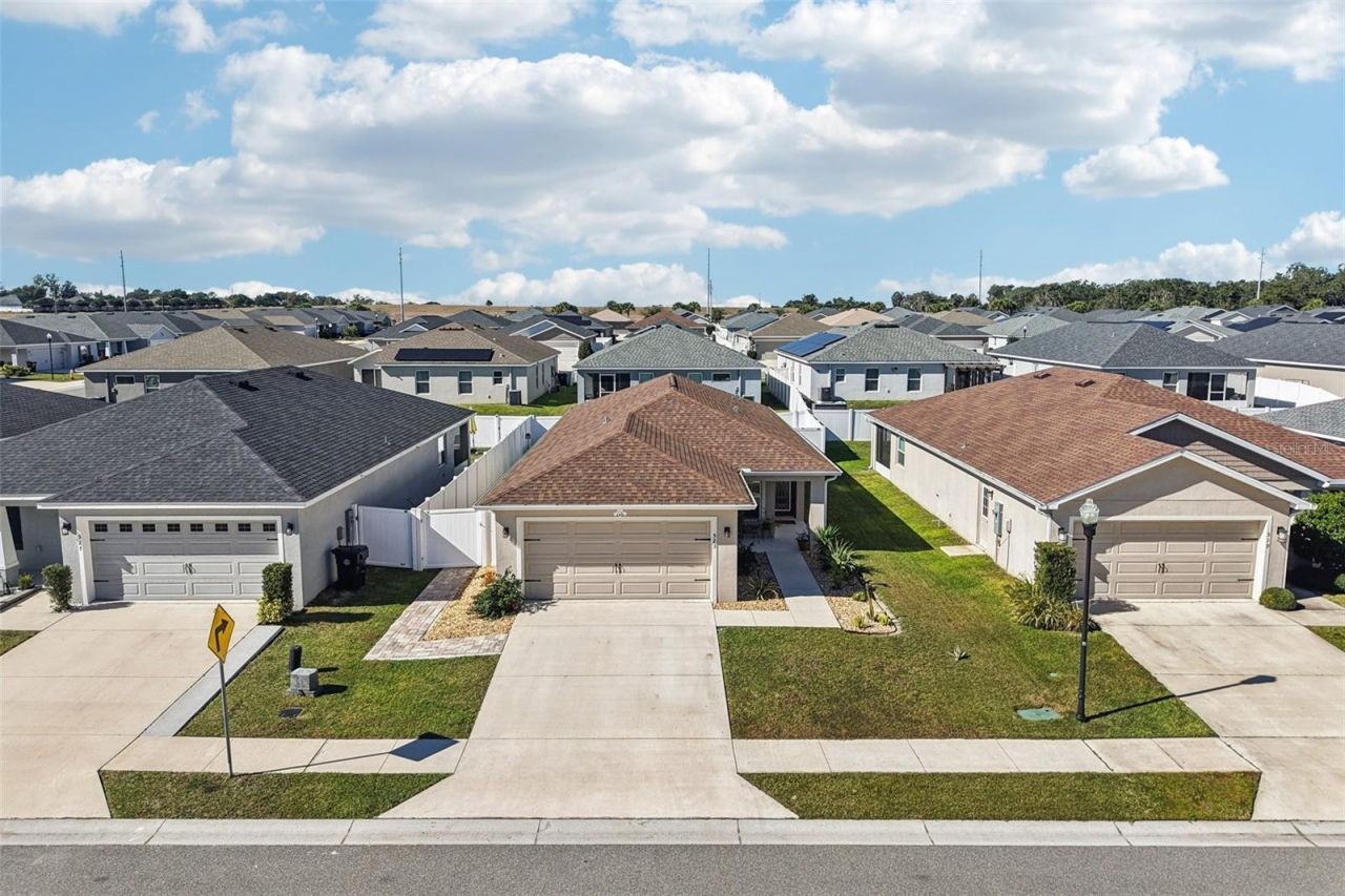 523 Valentina Lane, Auburndale, FL 33823 Photo