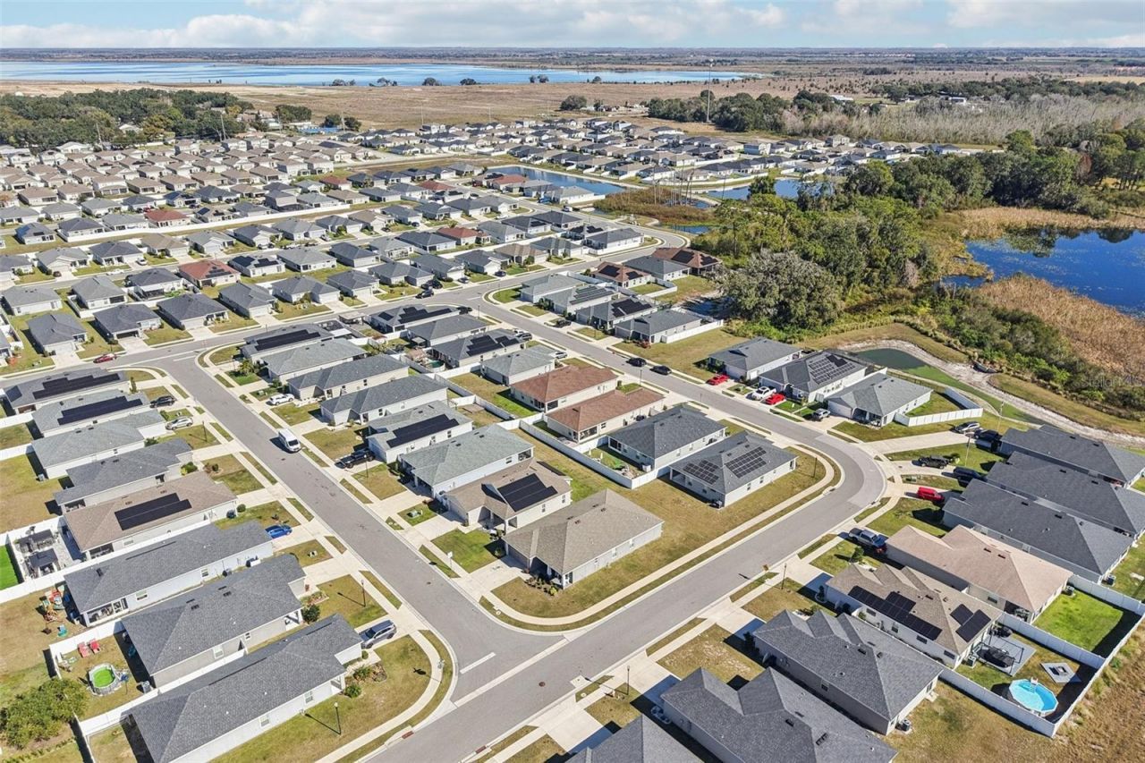 523 Valentina Lane, Auburndale, FL 33823 Photo