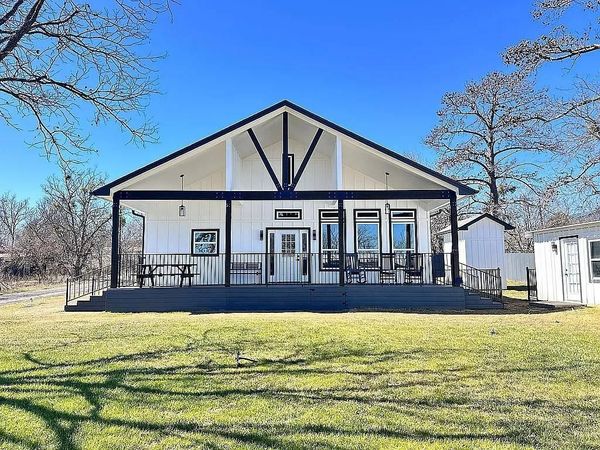 195 Covert DR, Tow, TX 78672