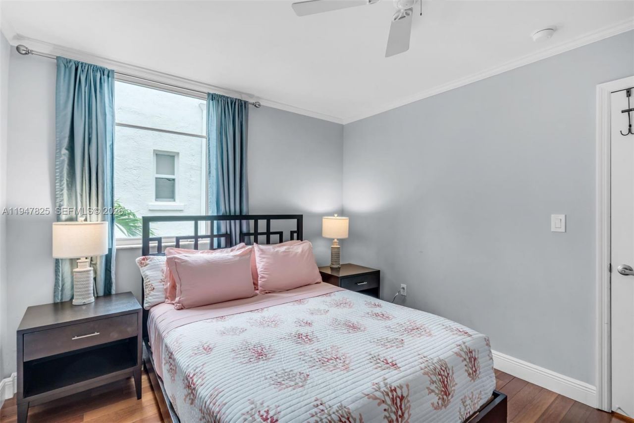1532 Drexel Ave, Unit 303, Miami Beach, FL 33139 Photo