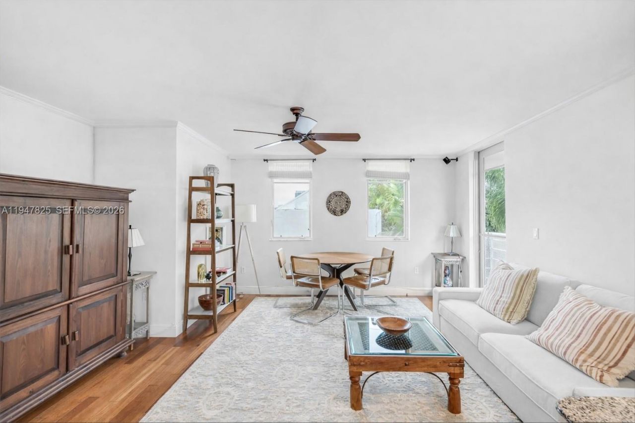 1532 Drexel Ave, Unit 303, Miami Beach, FL 33139 Photo