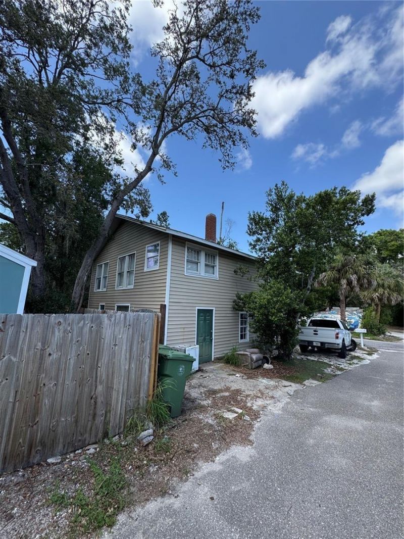 610 21st Street W, Bradenton, FL 34205 Photo