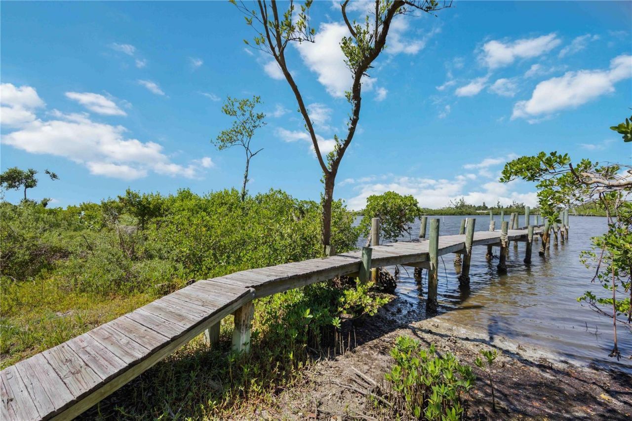 1470 Bayshore Drive, Terra Ceia, FL 34250 Photo