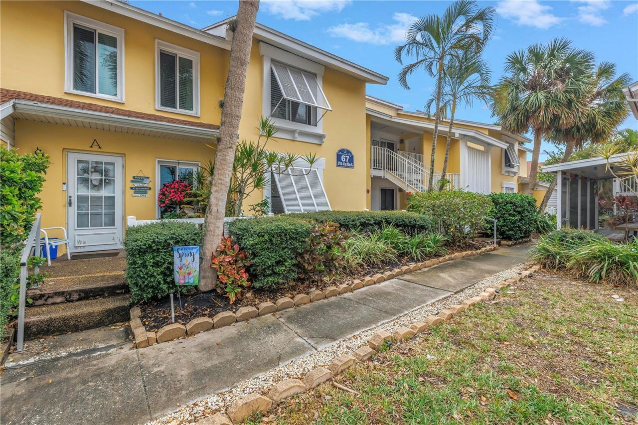 3710 41st Way S, Unit D, Saint Petersburg, FL 33711 Photo