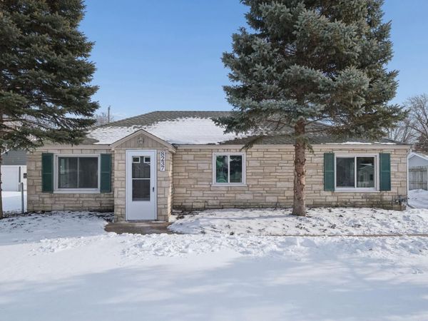 8237 1st Avenue S, Bloomington, MN 55420