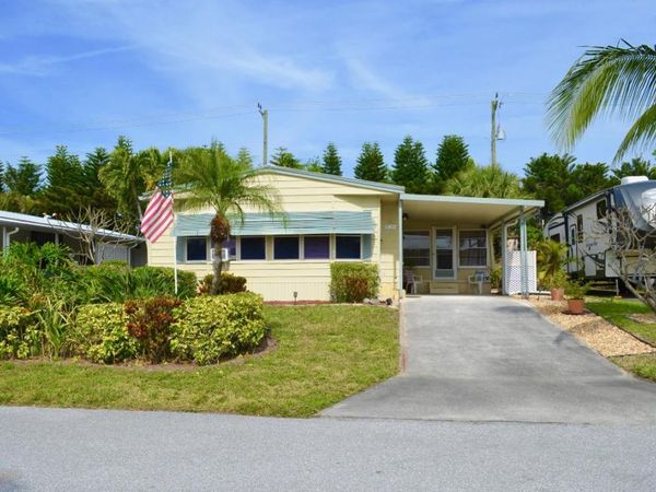 8031 SE Homestead Avenue, Hobe Sound, FL 33455