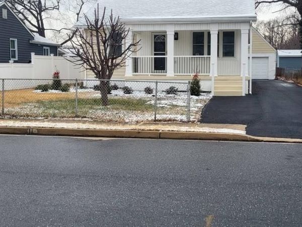 910 RENFREW STREET, BALTIMORE, MD 21221