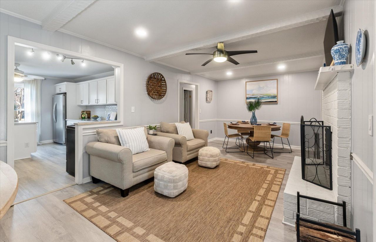 102 Ellen Court Photo 10