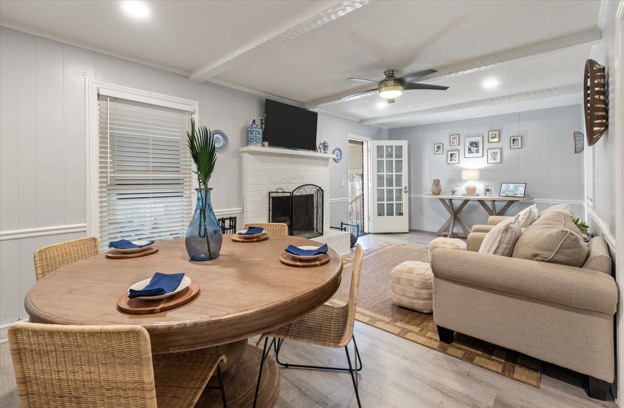 102 Ellen Court Photo 11