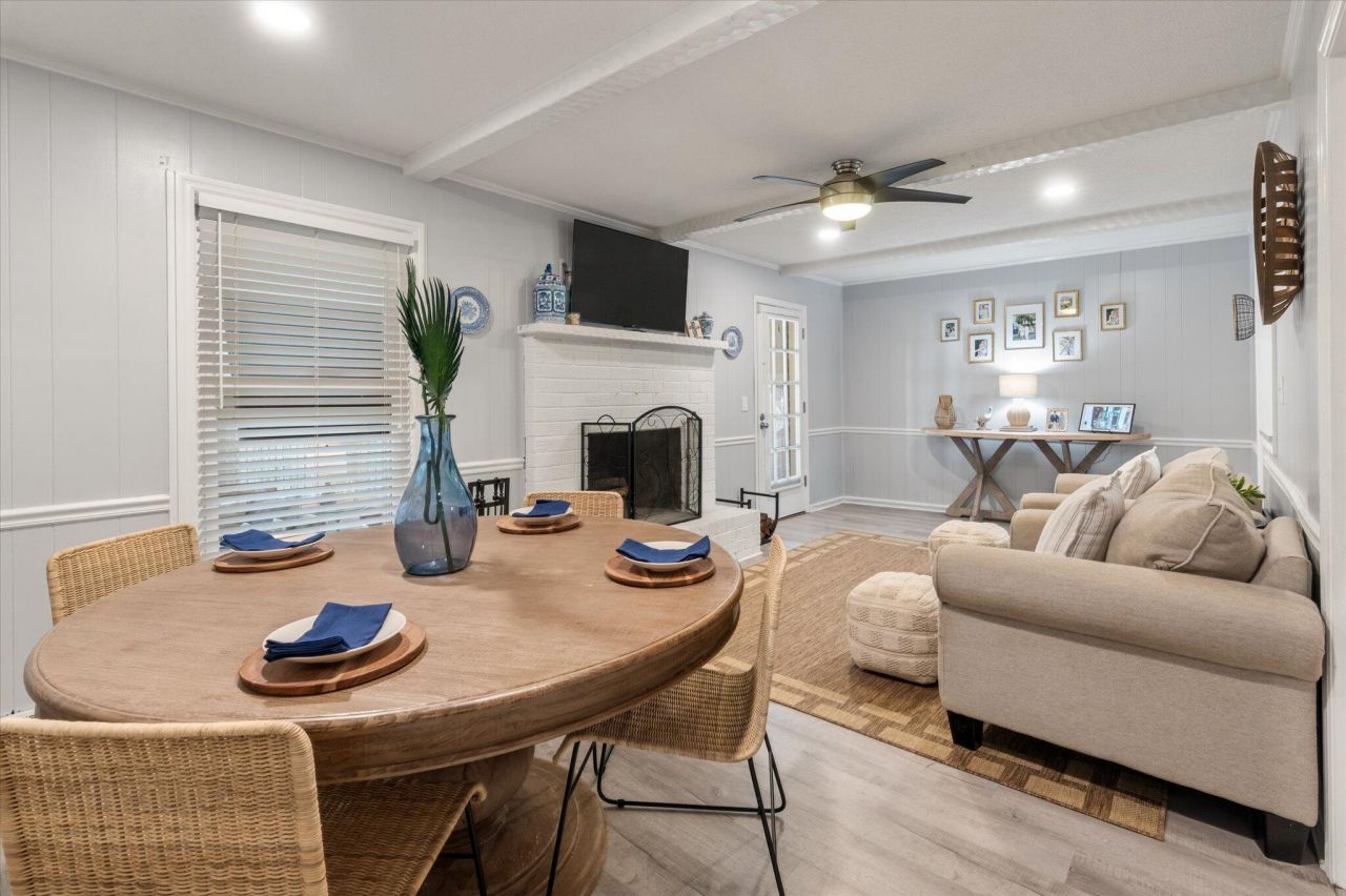 102 Ellen Court Photo 8