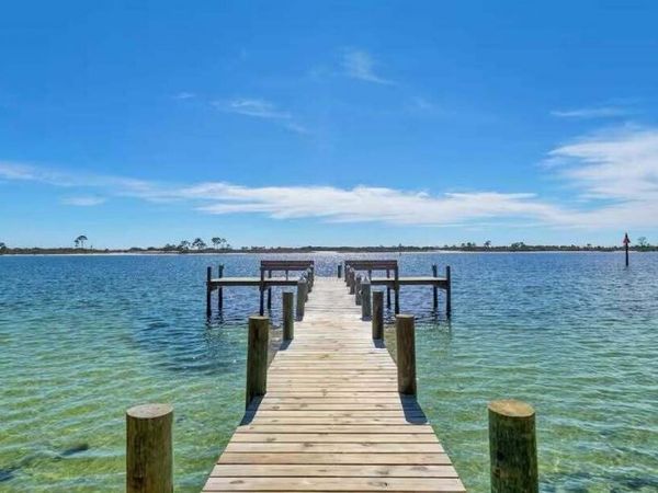 209 W MIRACLE STRIP Parkway, Unit D201, Mary Esther, FL 32569