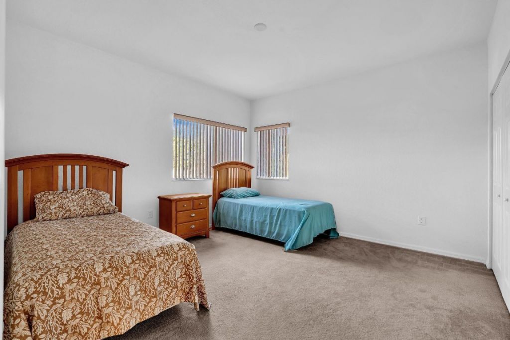 7735 Yardley Drive, Unit 201, Tamarac, FL 33321 Photo