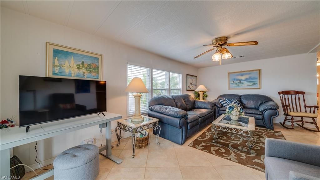 3033 Bounty Ln, Saint James City, FL 33956 Photo