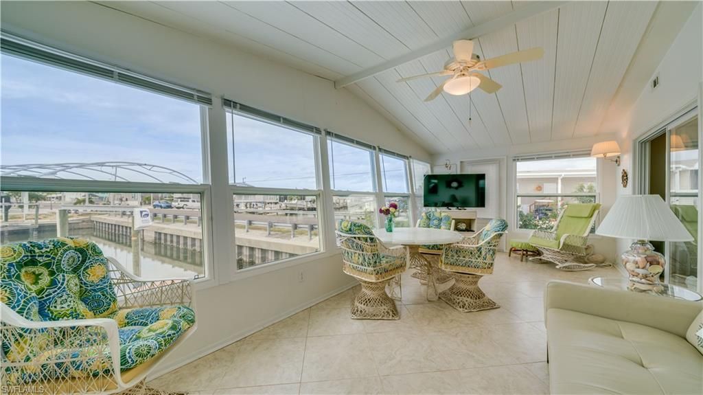 3033 Bounty Ln, Saint James City, FL 33956 Photo